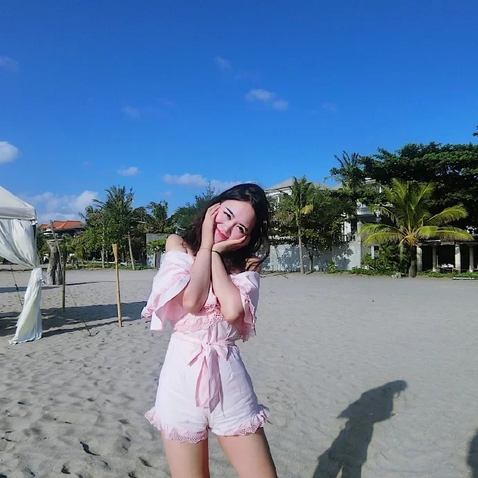 媛媛的第一张照片--西藏认干亲服务网