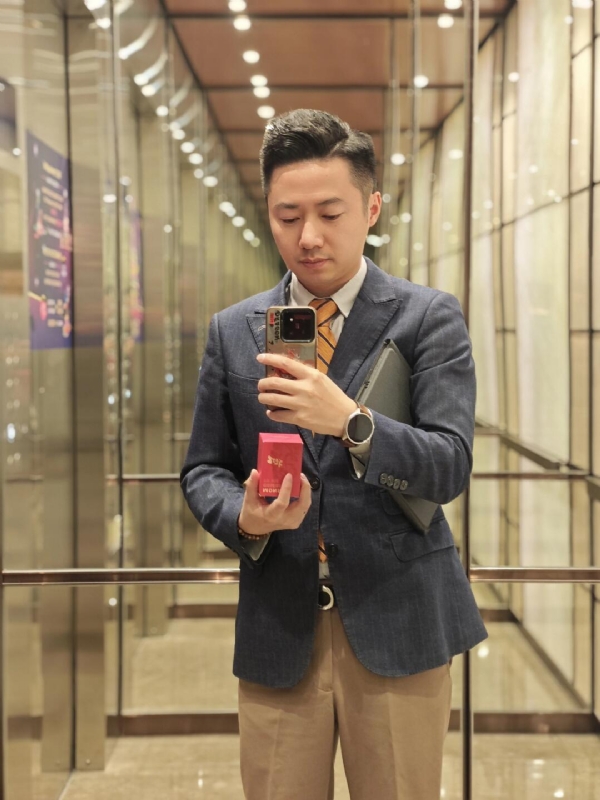 陳生的第一张照片--西藏认干亲服务网